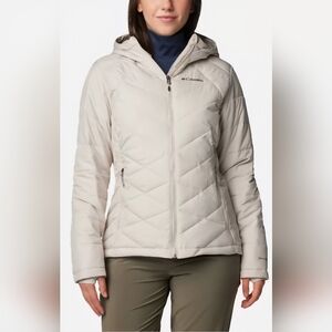 Women's Columbia Cream Ommiheat Winter Coat Size Medium